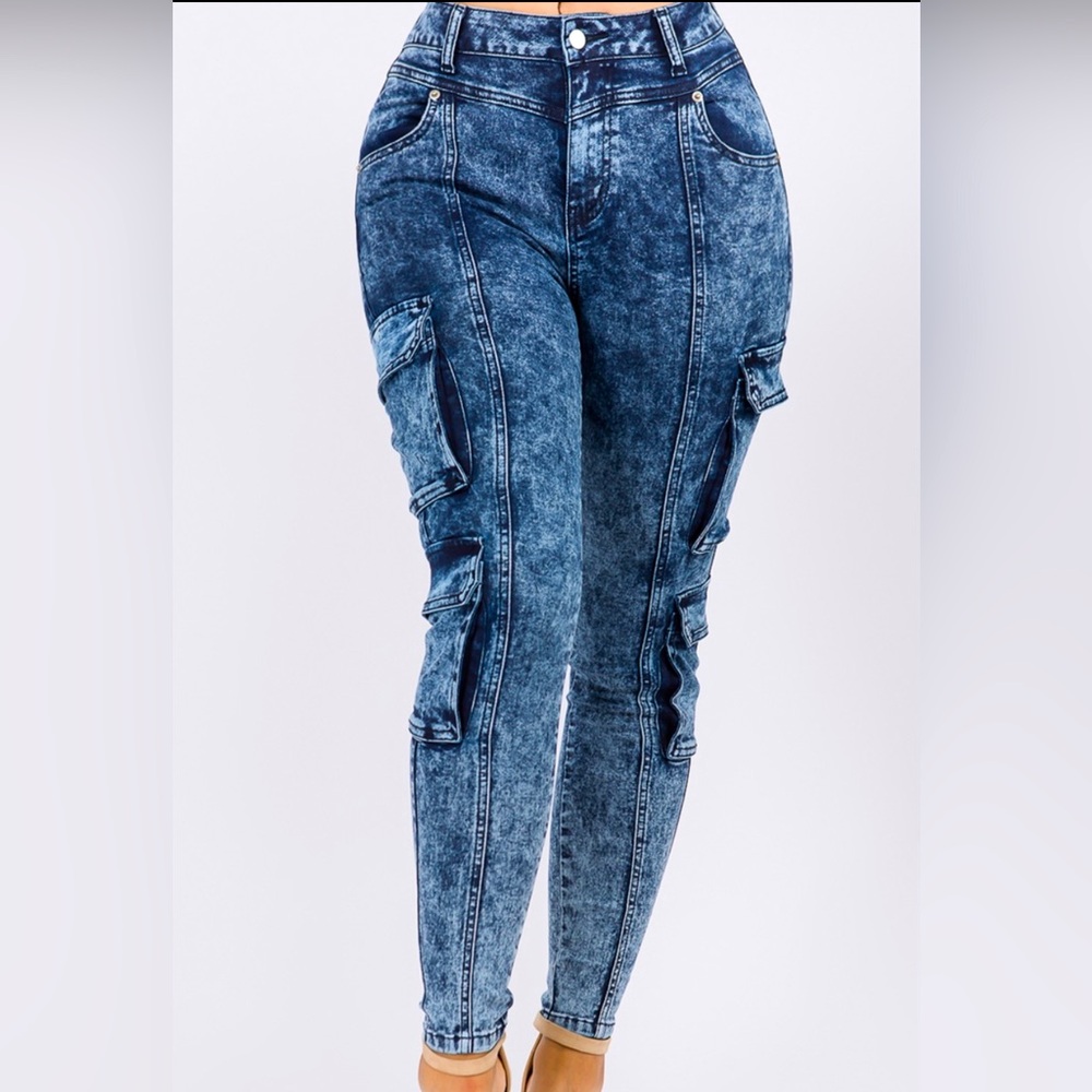 Acid Wash Cargo Skinny Jeans
